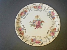 Ancienne assiette à décor de