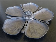 VINTAGE CENDRIER DE TABLE 5 PETALES DE FLEUR DE LOTUS LAPIN ETAIN FIN ART ITALIE