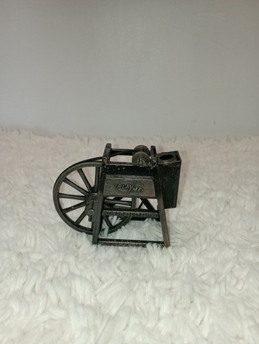 Taille crayon ancien - taille-crayon,