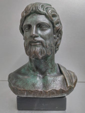 Statue sculpture Asclépios sur socle en marbre noir effet couleur vieilli vert