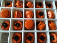 Sanwa 5 x boutons poussoirs