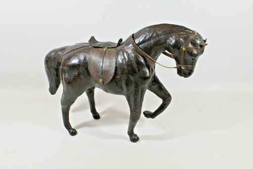 Cheval recouvert cuir - recouvert,