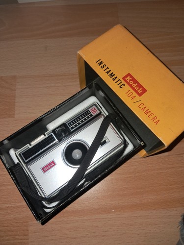 Ancien appareil photo kodak - ,