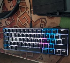 Corsair K65 RGB MINI 60% Clavier Gaming Mécanique - Cherry MX Red (Français)