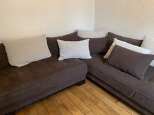 canapé d’angle en tissu marron 