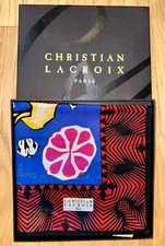 Foulard Cristian Lacroix NEUF avec boite