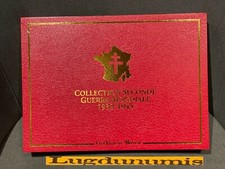 Coffret VIDE Médailler pour 16 pièces Collection 2nd Guerre Mondiale 1939 1945