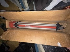 Trépied Hilti