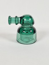 MINT EMERALD GREEN CD 666 L'ELECTRO VERRE FRENCH NOSER STYLE GLASS INSULATOR