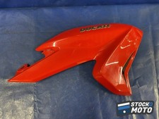 Ouies de réservoir de droite