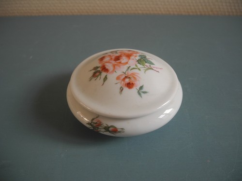 Boîte cotons porcelaine - boîte,