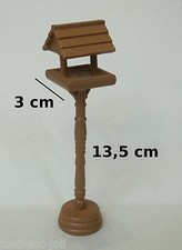 mangeoire pour oiseaux en