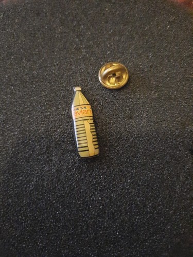 Pin eau water boisson - pin's,