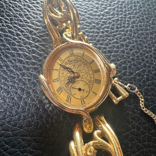 Montre seiko quartz ancienne - montre,