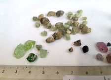 minéraux de Mada lot grenat