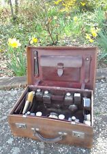 Valise ancienne en cuir -