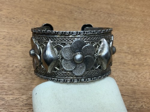 Magnifique bracelet signé zoe - bracelet,