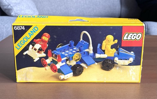 Lego classic space 6874 moon - lego,