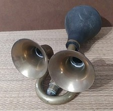 O14 Klaxon double pavillons - Poire Caoutchouc - Véhicule Collection #14