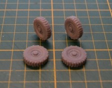 Roues Type Michelin Xl pour VAB Heller 1/72   Wheels type "Michelin xl"