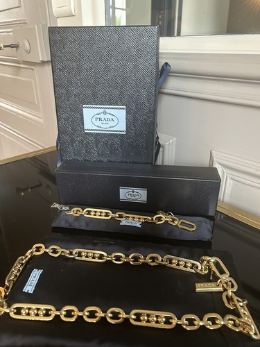 Parure prada avec boîte et - prada,
