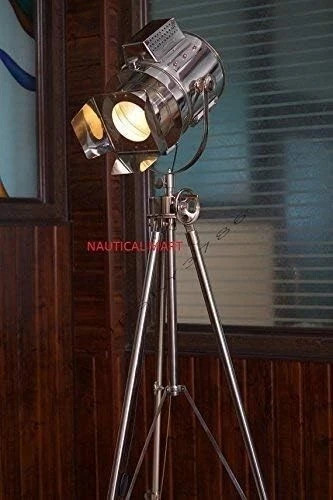 Lampadaire trépied chromé