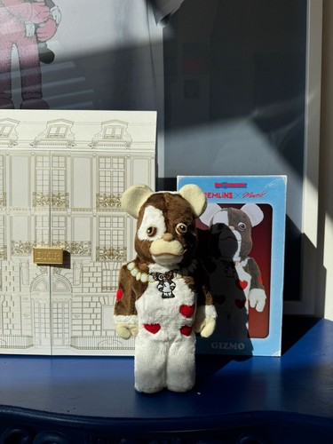 Bearbrick 400 gizmo muveil - bearbrick,