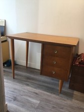 Bureau style scandinave en Bois années 1960 Pieds Compas