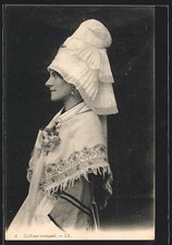 CPA Normandie, Costume normand