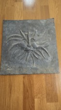 Plaque Décorative Ancienne En Plomb - Visage Solaire Stylisé - 1940/50