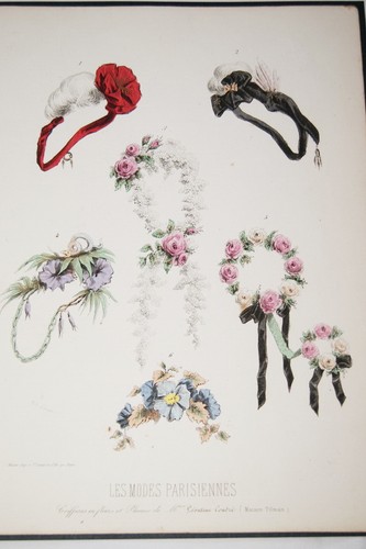 Coiffures fleurs et plumes - coiffures,
