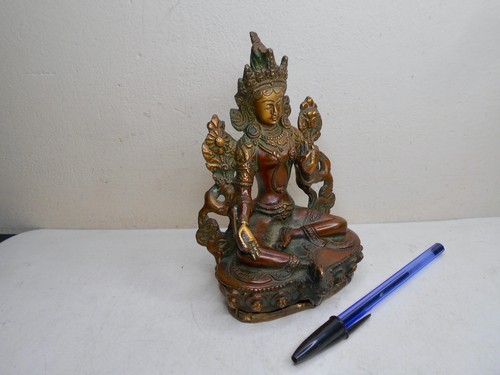 Ancienne statue bouddha en - statue,