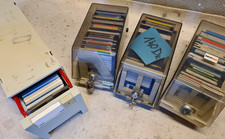 NON testé lot 1 environ 140 disquettes Atari ST 3.5 DD + 4 boites (Amiga PC MAC