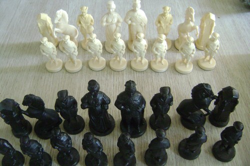 ÉCHECS ARCOFALC + PIONS DAMES