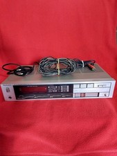 Ampli Technics SU Z55. Puissance : 40 watts par canal 8Ω