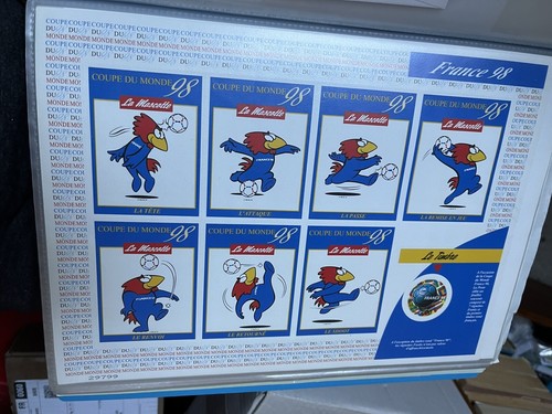Feuille coupe monde - coupe, 98