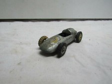 ancienne voiture miniature