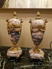 Paire De Cassolettes En Marbre