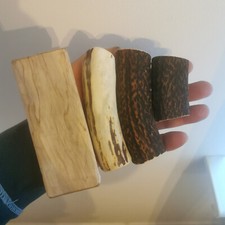 260. Matériau de la poignée