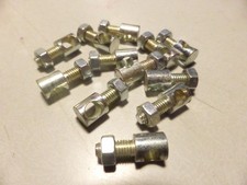 NOS NEU Lot 12 Serre-Tringles