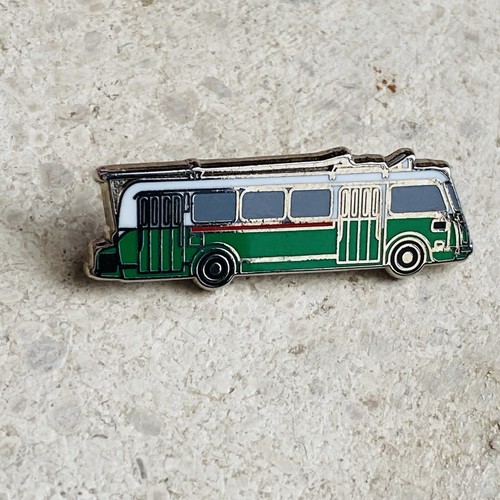Pin trolleybus vetra cs60 - pin’s,