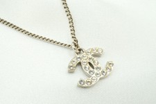 Collier À Chaîne P13V CHANEL