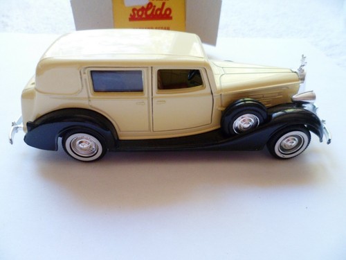Packard sedan 1937 - sedan, 1/43