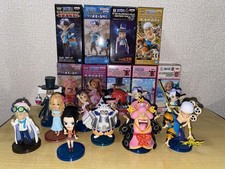 Lot de 11 figurines ONE PIECE