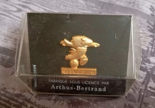 Pin footix fujifilm - pin's, arthus
