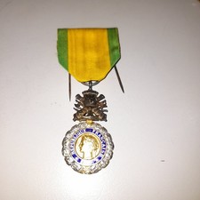 Médaille militaire - 3ème republique - Armée Française ( matériel original )