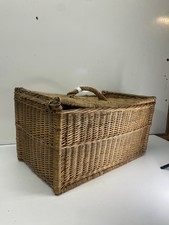 Grand panier en osier idéale