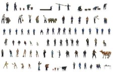 Ensemble De Figurines Peintes