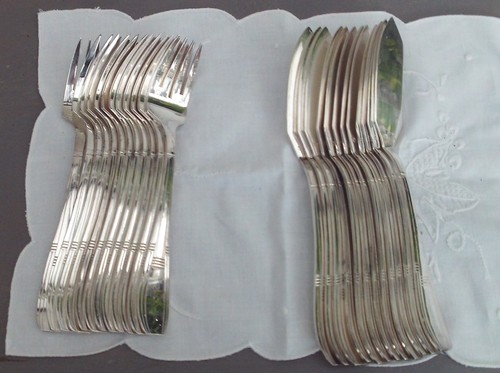 Couverts poisson metal - couverts, a
