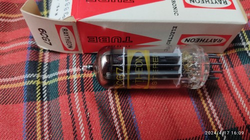 Tube 6cg7 raytheon nos nib - raytheon,